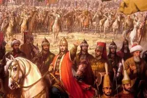 Osmanlı Devleti’nin kısa sürede üç kıtaya yayılmasının arkasındaki en temel dinamik, devletin askeri ve idari yapısının birbirine tam entegre olmasıdır. Klasik dönem Osmanlı askeri sistemi, sadece bir "ordu" değil, aynı zamanda bir sosyal düzenleyici ve ekonomik yönetim biçimidir. Bu makalede, Osmanlı ordusunun kara kuvvetleri, deniz gücü, lojistik destek birimleri ve modernleşme çabaları akademik bir perspektifle incelenecektir.